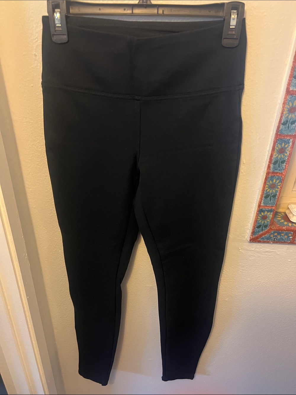 Eddie Bauer Black High-Rise Leggings
